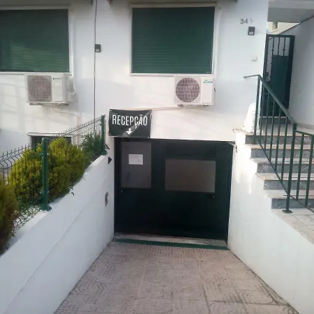 Hostal Beatriz *
